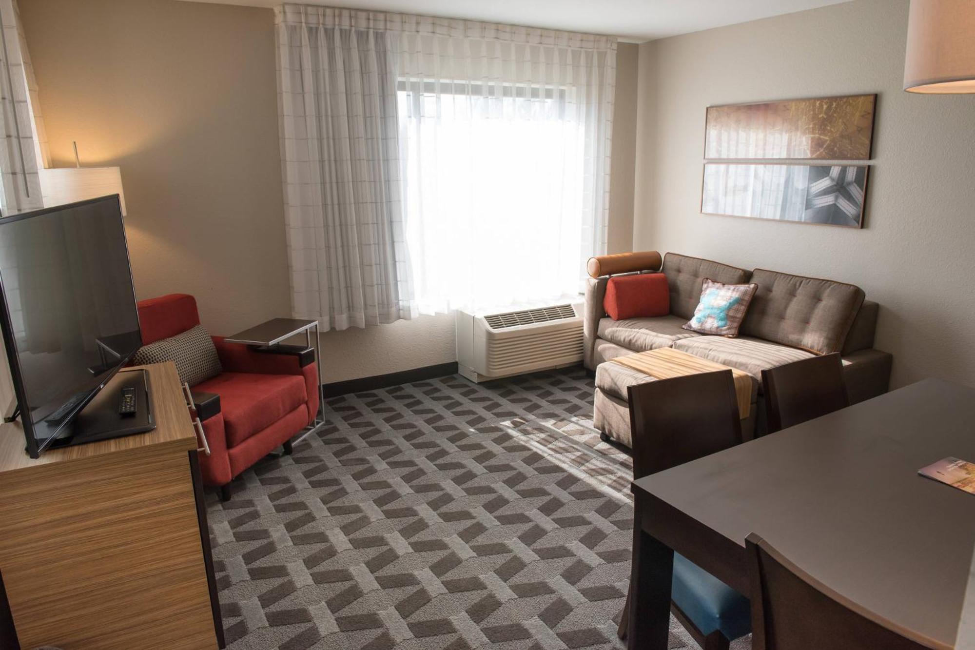 Towneplace Suites By Marriott Battle Creek Exterior photo
